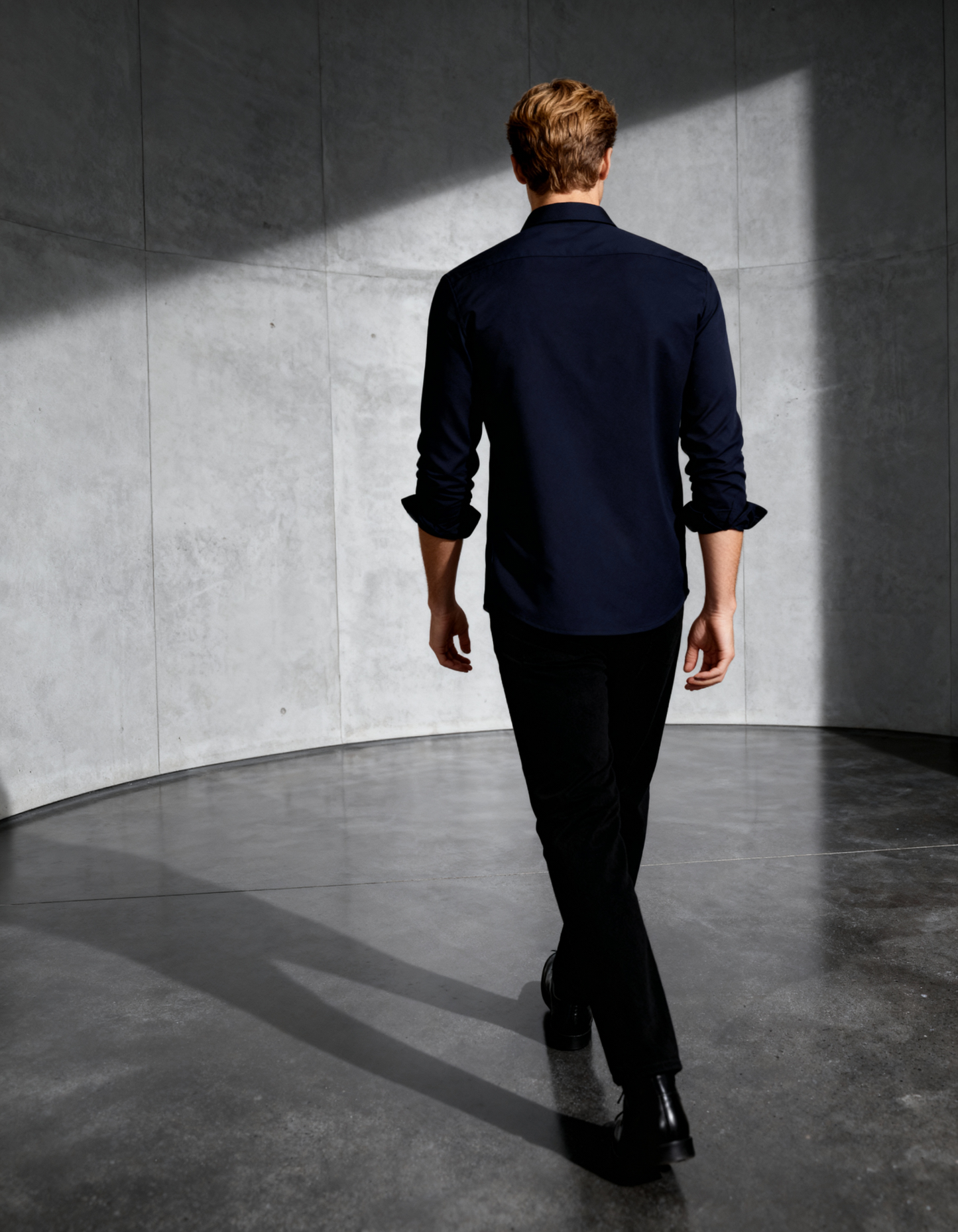 The Stormline (blue) – Handcrafted Embroidered Shirt